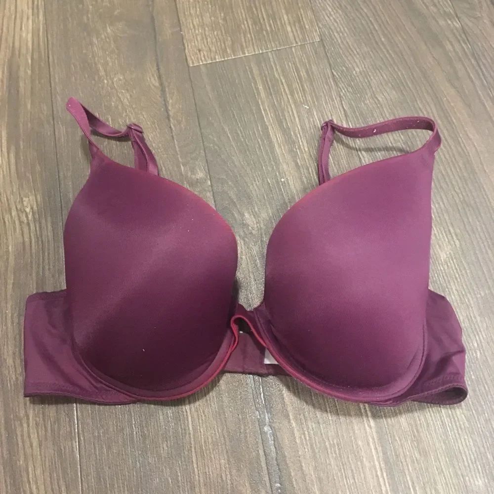 Victoria’s Secret wear everywhere push-up bra